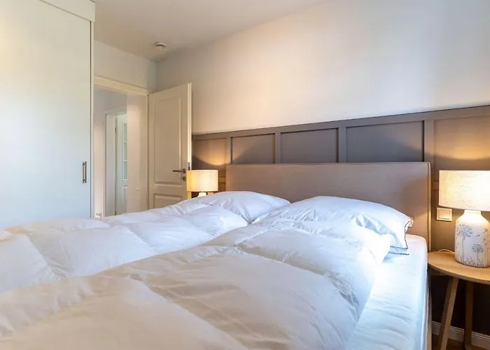 Holiday home Reetdachhaus Friesenkate Reetdachhaus Friesenkate Sankt Peter-Ording